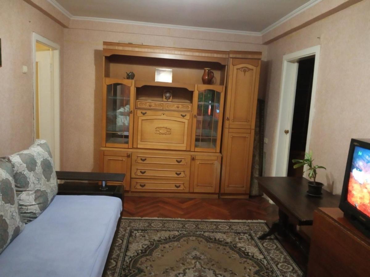 1К Квартира Бульвар Котляревського, Бульвар Праці Буд 1 Kiev Exteriör bild