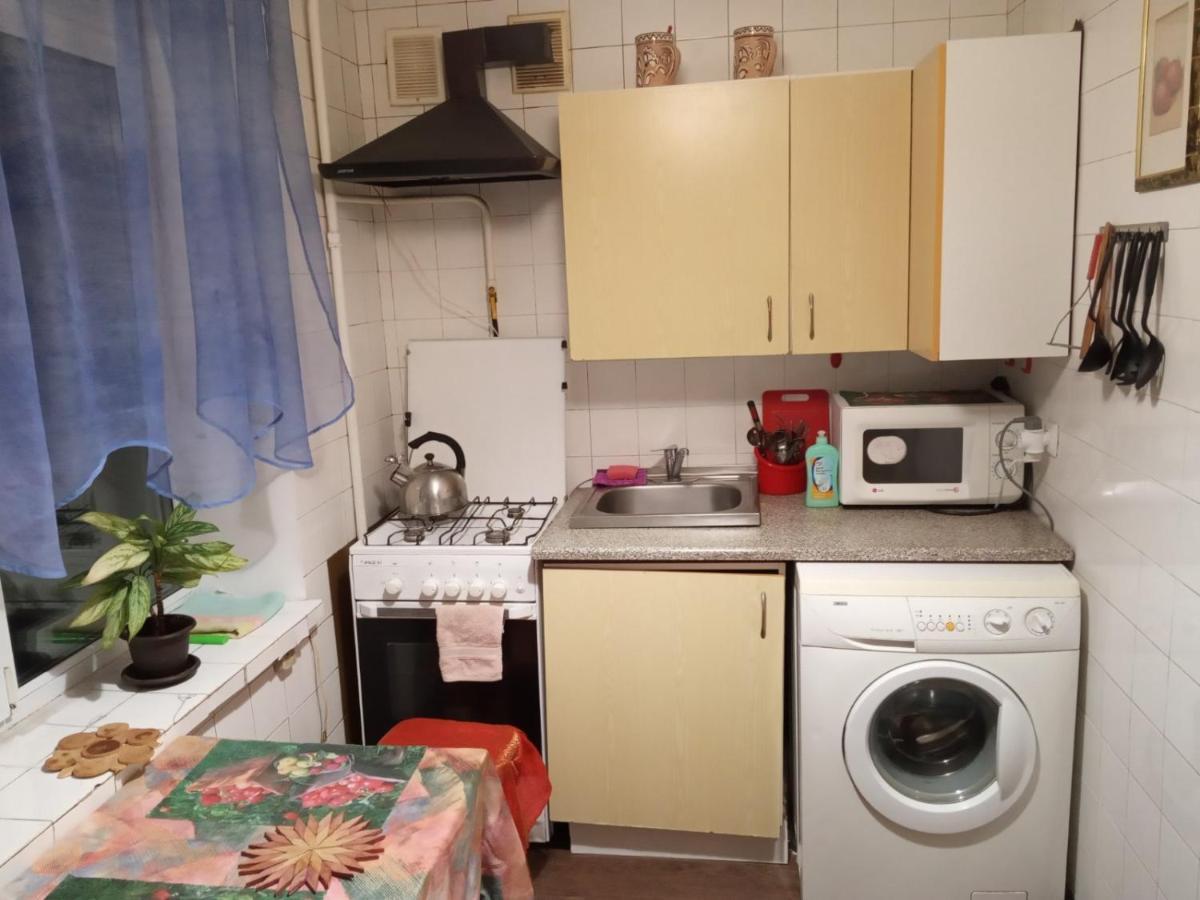1К Квартира Бульвар Котляревського, Бульвар Праці Буд 1 Kiev Exteriör bild
